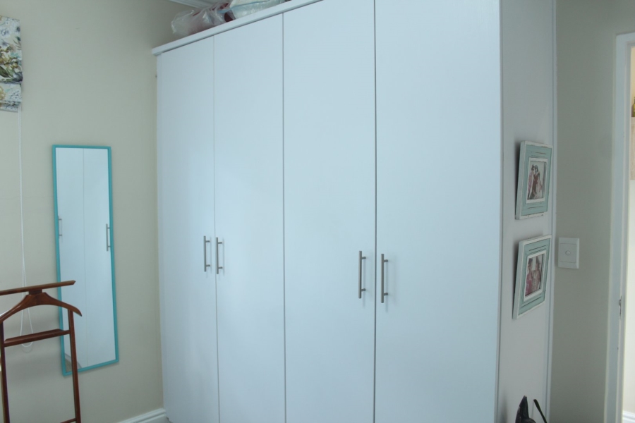 To Let 1 Bedroom Property for Rent in Zevenwacht Farm Village Western Cape